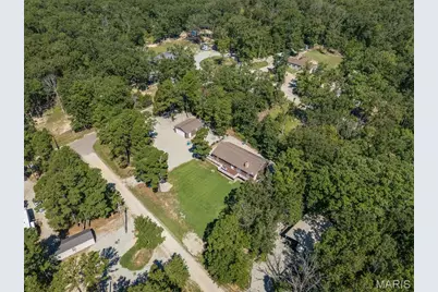 6145 J-M Court, French Village, MO 63036 - Photo 19