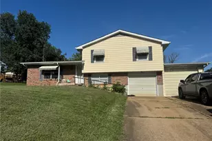 1250 Diane St, Saint Clair, MO 63077 - Photo 1