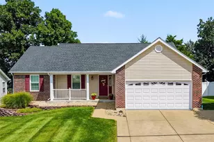 215 Old Chesapeake Dr, Wentzville, MO 63385 - Photo 49