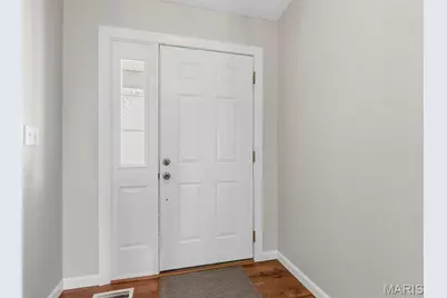 215 Old Chesapeake Drive, Wentzville, MO 63385 - Photo 5