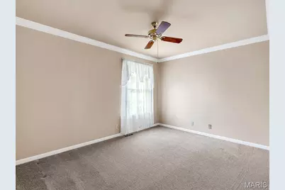 1949 Roth Drive, Saint Louis, MO 63131 - Photo 17