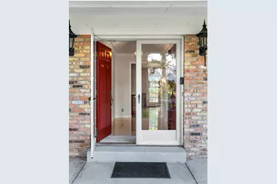 1949 Roth Drive, Saint Louis, MO 63131 - Photo 3