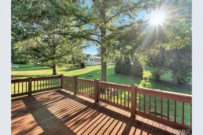 1949 Roth Drive, Saint Louis, MO 63131 - Photo 39
