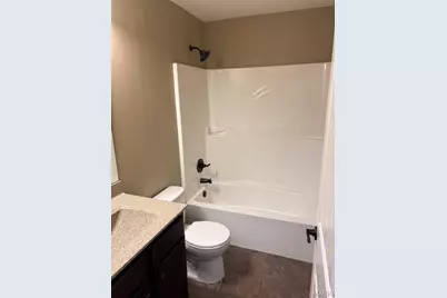 465 Honeysuckle Creek Drive, Wentzville, MO 63385 - Photo 7