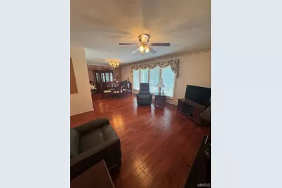 353 Bellestri Drive, Ballwin, MO 63021 - Photo 9