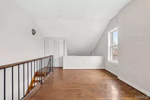 2301 S 11th St, Saint Louis, MO 63104 - Photo 13