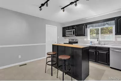 7130 Shady Hill Drive, Saint Louis, MO 63129 - Photo 5
