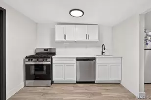 2209 Shenandoah Ave, Saint Louis, MO 63104 - Photo 13