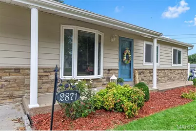 2871 Sugar Tree Lane, Maryland Heights, MO 63043 - Photo 3