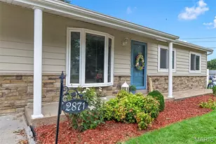 2871 Sugar Tree Ln, Maryland Heights, MO 63043 - Photo 3