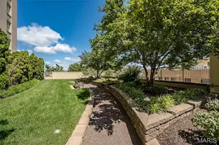 232 N Kingshighway Blvd, Saint Louis, MO 63108 - Photo 33