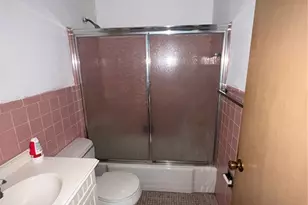 10133 Maraldo Pl, Saint Louis, MO 63137 - Photo 7