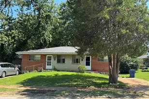 4522 Country Ln, Saint Ann, MO 63074 - Photo 1