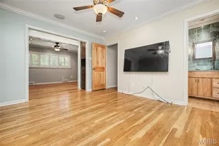 200 Tanglewood Dr, Ladue, MO 63124 - Photo 17