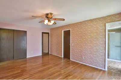 208 Fawn Meadows Drive, Ballwin, MO 63011 - Photo 15