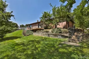 208 Fawn Meadows Dr, Ballwin, MO 63011 - Photo 23