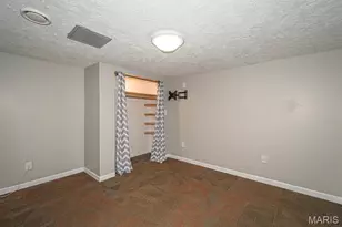 9251 Southview Ln, Saint Louis, MO 63123 - Photo 31