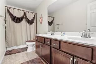 1625 Emerald Creek Dr, Florissant, MO 63031 - Photo 41