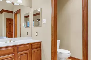 8831 Gladlea Dr, Sunset Hills, MO 63127 - Photo 37
