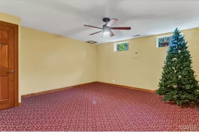 8831 Gladlea Drive, Sunset Hills, MO 63127 - Photo 65