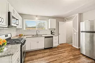 540 Humes Ln, Florissant, MO 63031 - Photo 7