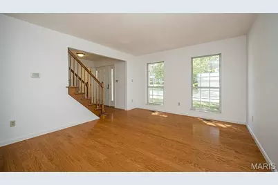 1825 Locks Mill Drive, Fenton, MO 63026 - Photo 9