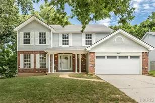 1825 Locks Mill Dr, Fenton, MO 63026 - Photo 1