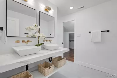 7254 Colgate Avenue, University City, MO 63130 - Photo 31