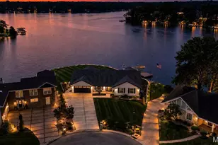 22 Harbor Point Ct, Lake Saint Louis, MO 63367 - Photo 3