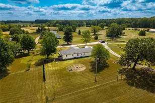 30301 Peach Blossom Ln, Lebanon, MO 65536 - Photo 53