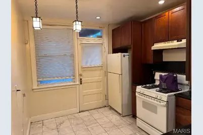 4451 Shaw Boulevard, Saint Louis, MO 63110 - Photo 9