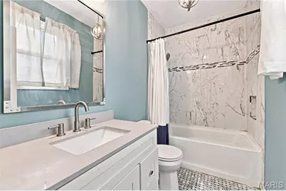 5446 Christy Avenue, Saint Louis, MO 63116 - Photo 13