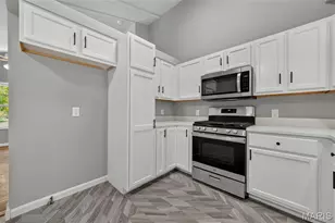 1035 Providence Pointe Dr, Wentzville, MO 63385 - Photo 15