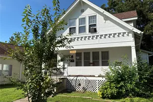 307 5th N, Elsberry, MO 63343 - Photo 1