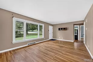 127 Applegate Ln, Ballwin, MO 63011 - Photo 5