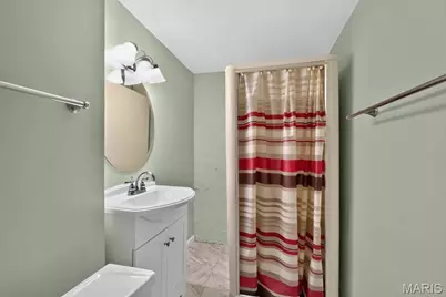 226 Walden Court, Unincorporated, MO 63025 - Photo 37
