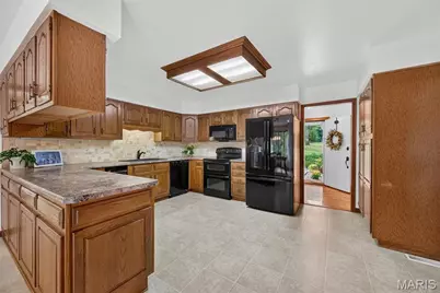 29 Greenview Drive, Defiance, MO 63341 - Photo 27