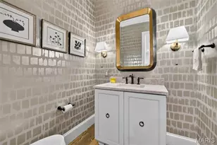 3032 Fallbrook Dr, Frontenac, MO 63131 - Photo 11