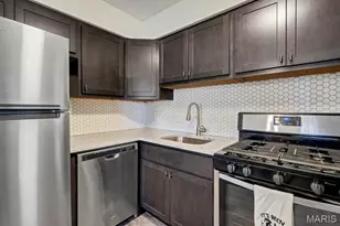 6935 Colonial Woods Dr, Saint Louis, MO 63129 - Photo 9