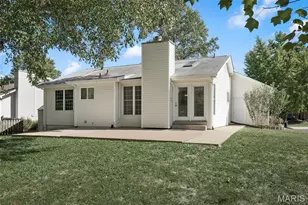 226 Barrington Dr, Saint Peters, MO 63376 - Photo 25