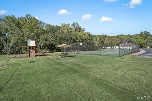 226 Barrington Dr, Saint Peters, MO 63376 - Photo 29