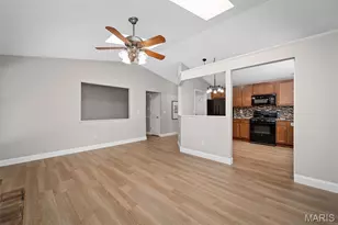 226 Barrington Dr, Saint Peters, MO 63376 - Photo 9