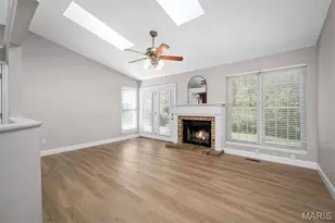 226 Barrington Dr, Saint Peters, MO 63376 - Photo 7