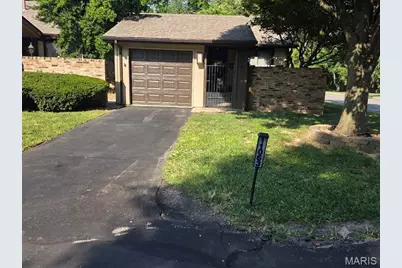 11063 Thousand Oaks Drive, Saint Louis, MO 63136 - Photo 1