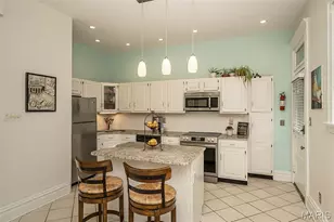 19 N Taylor Ave, Saint Louis, MO 63108 - Photo 21