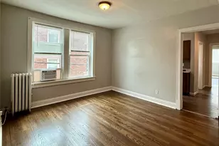 4950 Lindenwood Ave, Saint Louis, MO 63109 - Photo 7