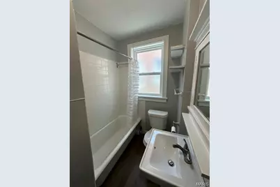4950 Lindenwood Avenue #1st Floor, Saint Louis, MO 63109 - Photo 7