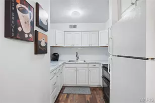 1190 Calley Dr, Saint Louis, MO 63125 - Photo 11