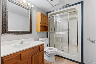 1212 Walnut Hill Farm Dr, Chesterfield, MO 63005 - Photo 45