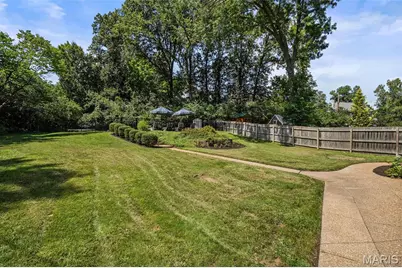1289 Lay Road, Ladue, MO 63124 - Photo 53